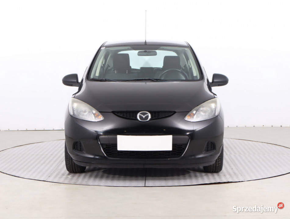 Mazda 2 13 i Rok produkcji 2010 Samochody osobowe Piaseczno