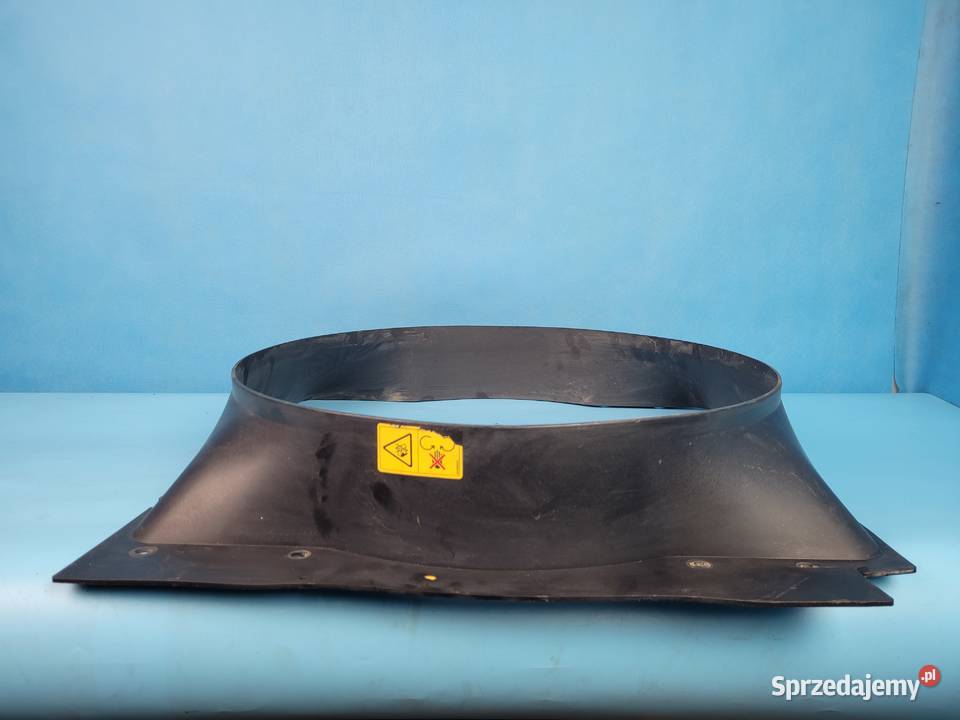 CASE IH PUMA 145 12r KANAŁ WLOT POWIETRZA