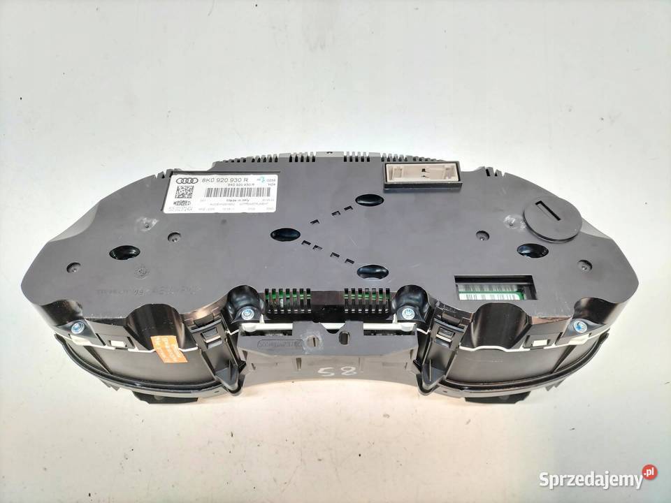 LICZNIK 8K0920930R Audi A4 IV 20082015 B8 osobowe świętokrzyskie