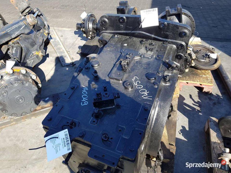 OBUDOWA MECHANIZMU RÓŻNICOWEGO HOLLAND T8 320 osobowe Lipno sprzedam