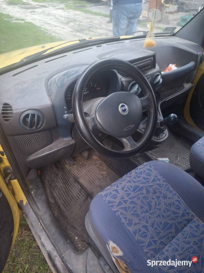 Fiat Doblo żółty Włoszczowa
