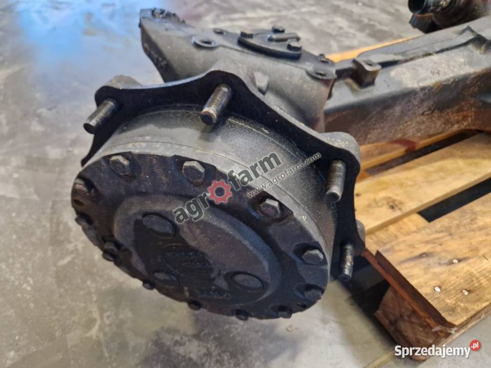 Przedni most Holland T5040 Byków