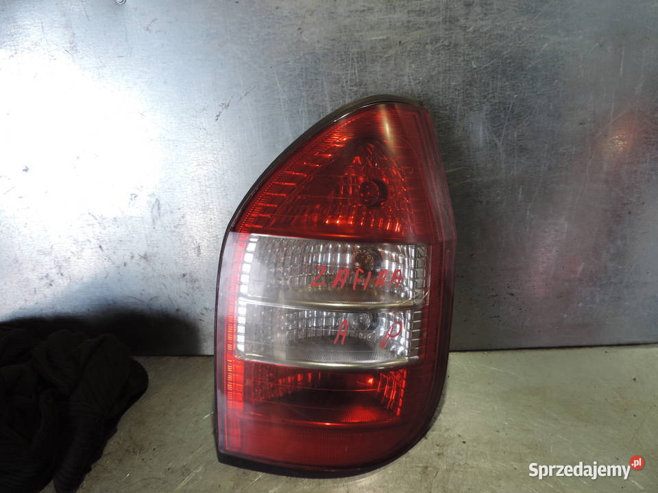 Opel Zafira A lampa prawa tył tylna Rok produkcji 2005 Nowy Sącz sprzedam