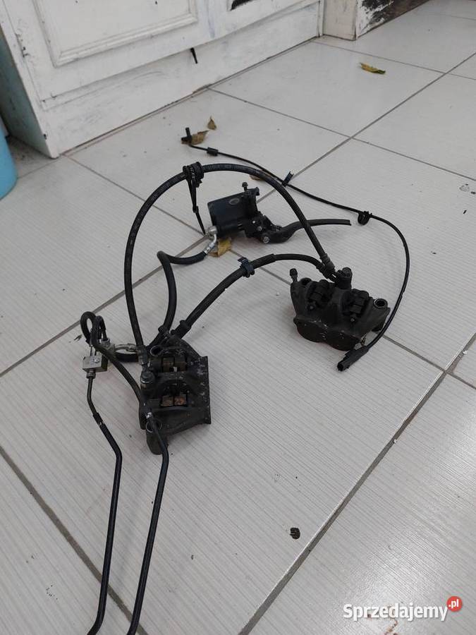 Zaciski pompa abs sprzedam