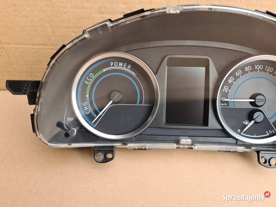 Toyota Auris II E18 licznik zegary