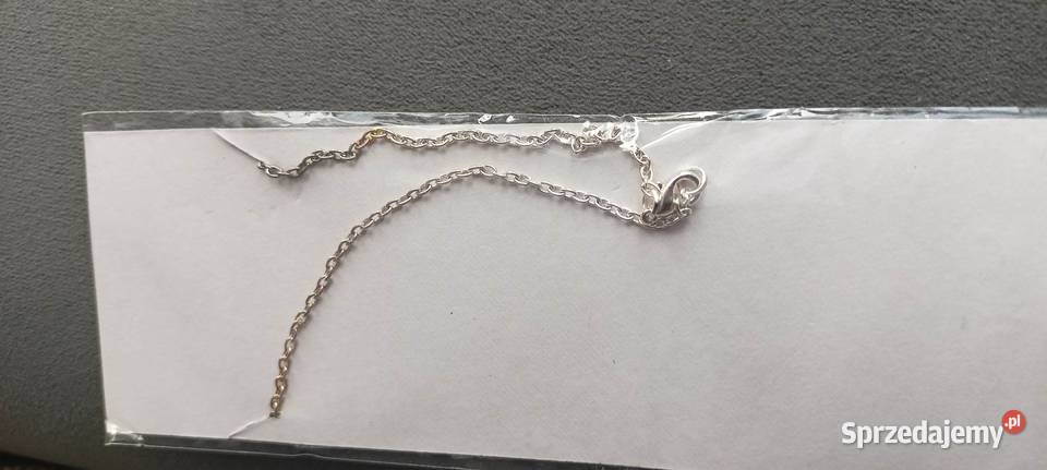 Wisiorek naszyjnik z nietypową zawieszką posrebrzane Staszów