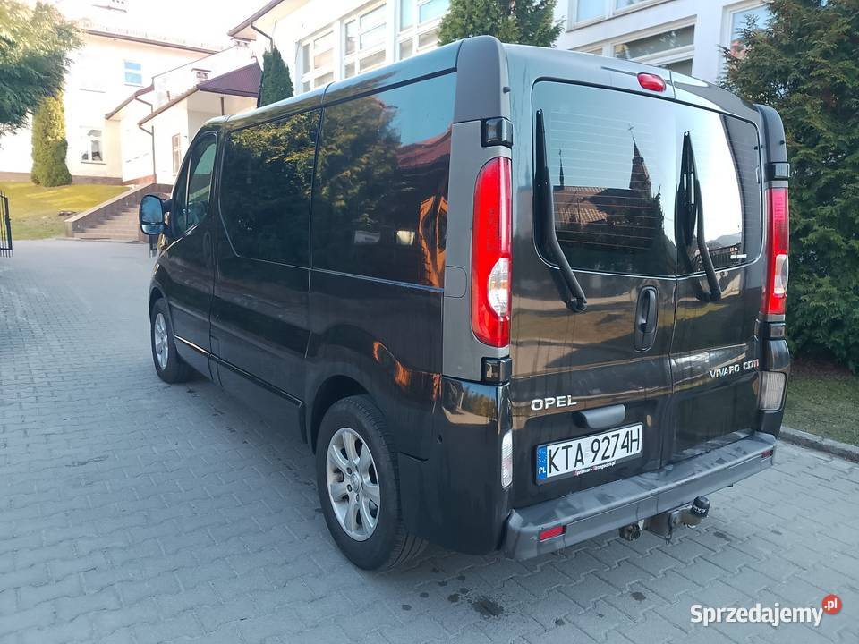 Sprzedam opel vivaro poj 20cdti 2007 zamiana na podgrzewane fotele Vivaro Grybów