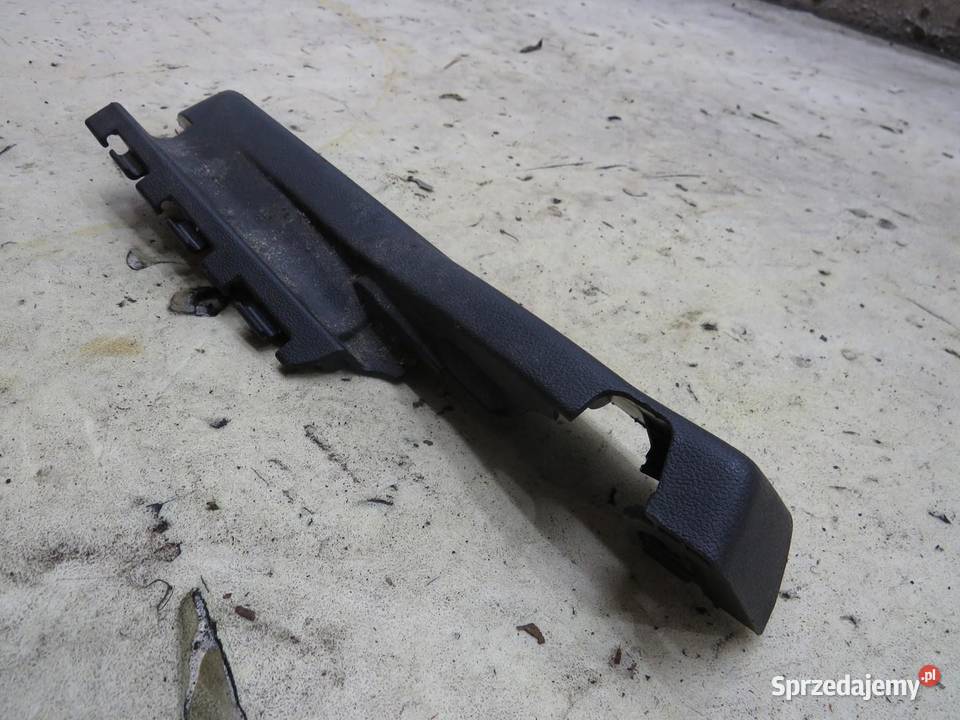 OSŁONA PROWADZNICA FOTELA LEWA ZAFIRA C 13257152