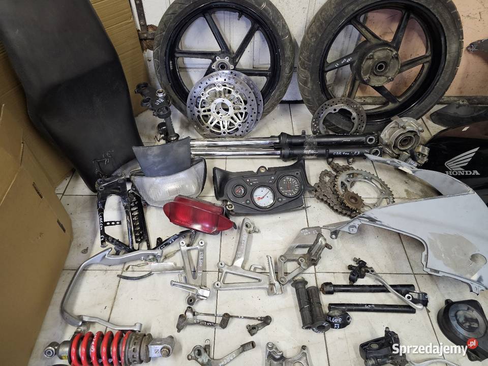 Honda CBR 600 F3 części lampa licznik lagi dolnośląskie Jelenia Góra sprzedam