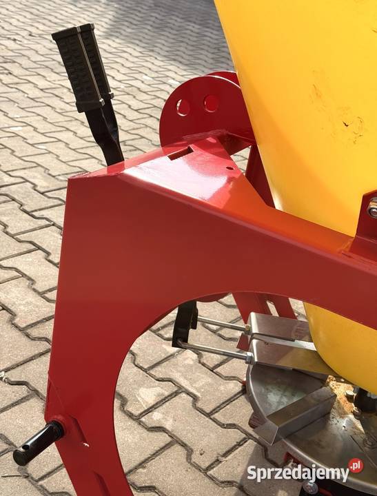 Rozsiewacz do nawozów soli LEJEK Kluczbork