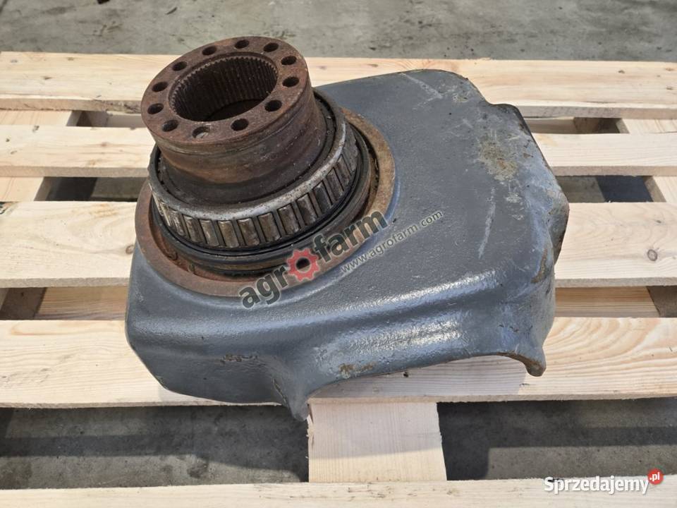 Zwrotnica prawa Fendt 936 939 922 930 927