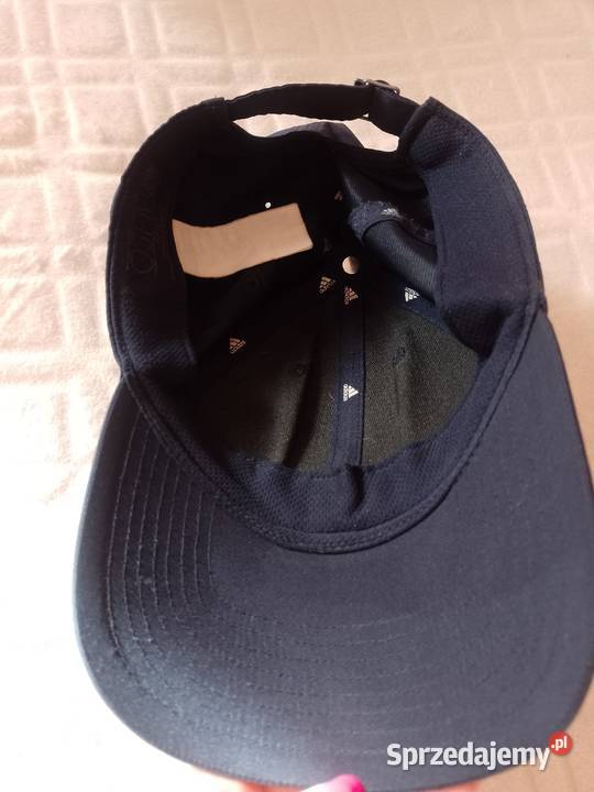 ADIDAS Szara czapeczka z daszkiem z Wiednia Kraków