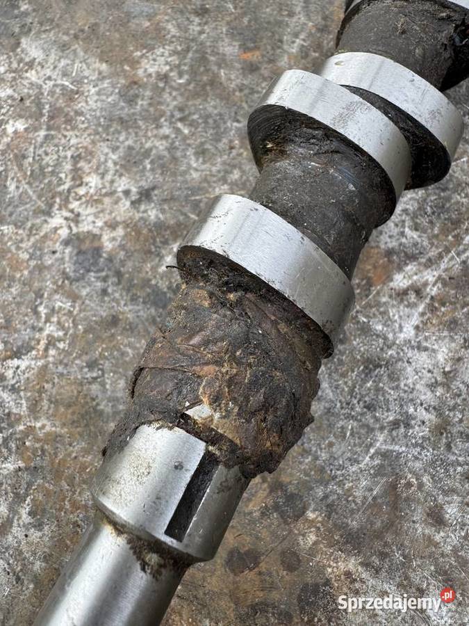 K750 Oryginalny WAŁEK ROZRZĄDU Nowy