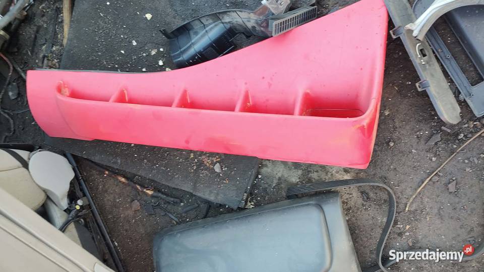 Owiewka kabiny spojler polik lewy prawy Iveco Książ Wielkopolski