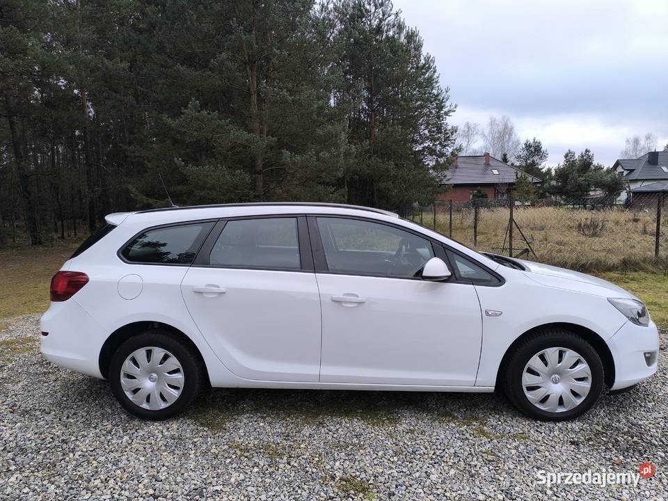 Opel Astra j 17cdti sprowadzony Ostrowiec Świętokrzyski