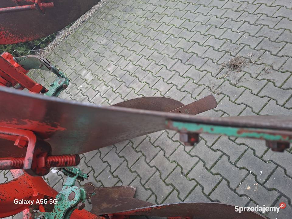 Pług kverneland 3 skibowy obrotowy Września
