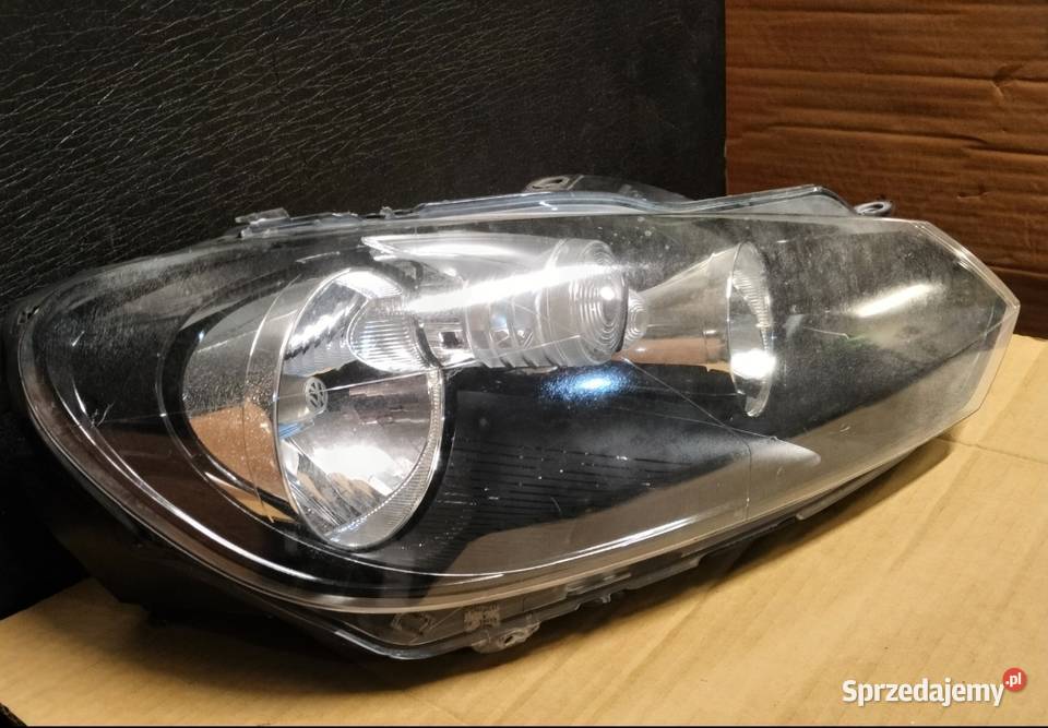 VW Golf 6 przednia prawa lampa