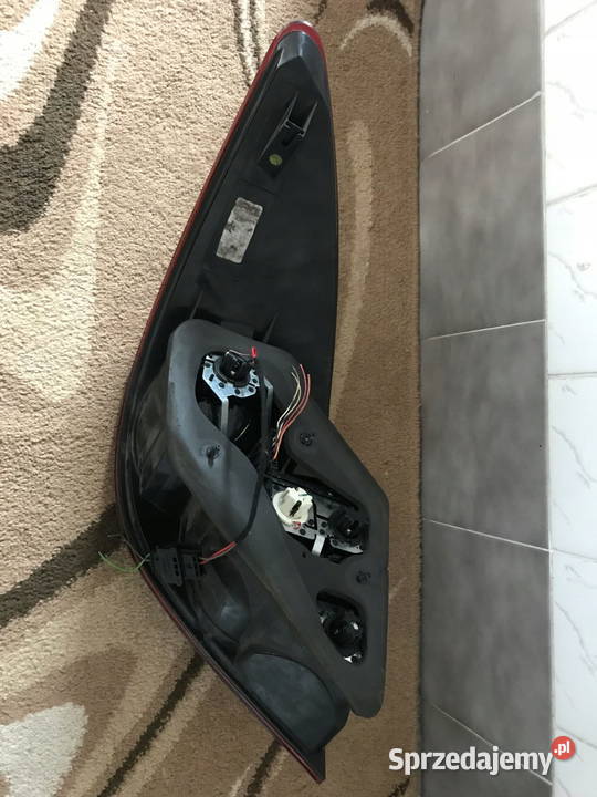 MERCEDES RKLASA W251 LAMPA LEWA LEWY TYŁ TYLNA małopolskie Barwałd Dolny