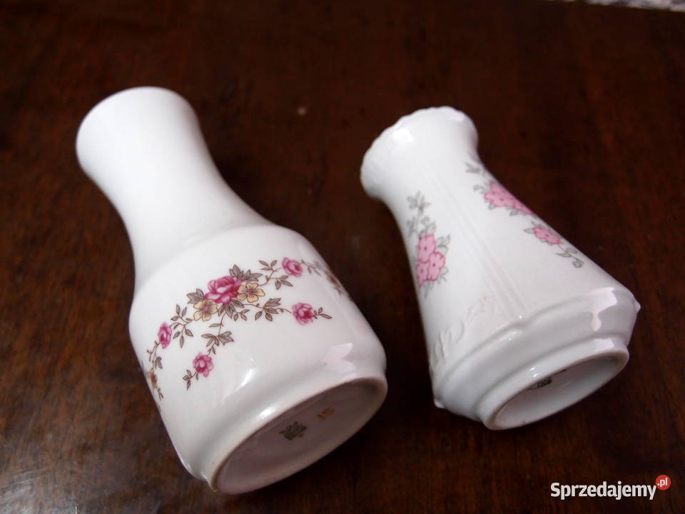 Porcelanowy wazon z okresu PRLu Chodzież Wawel