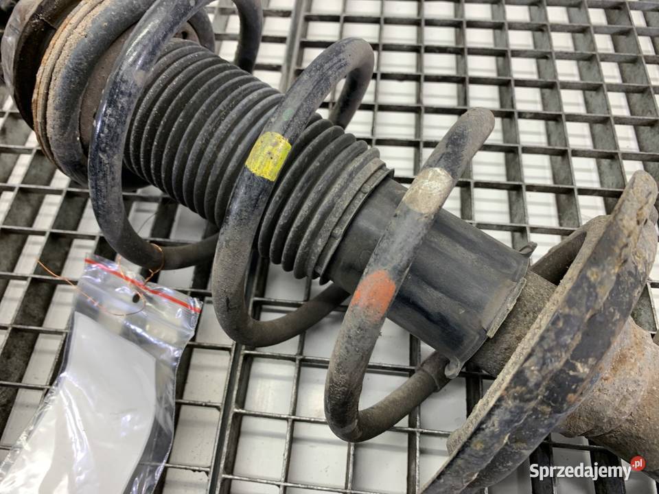 AMORTYZATOR LEWY PRZÓD HYUNDAI i20 II 14