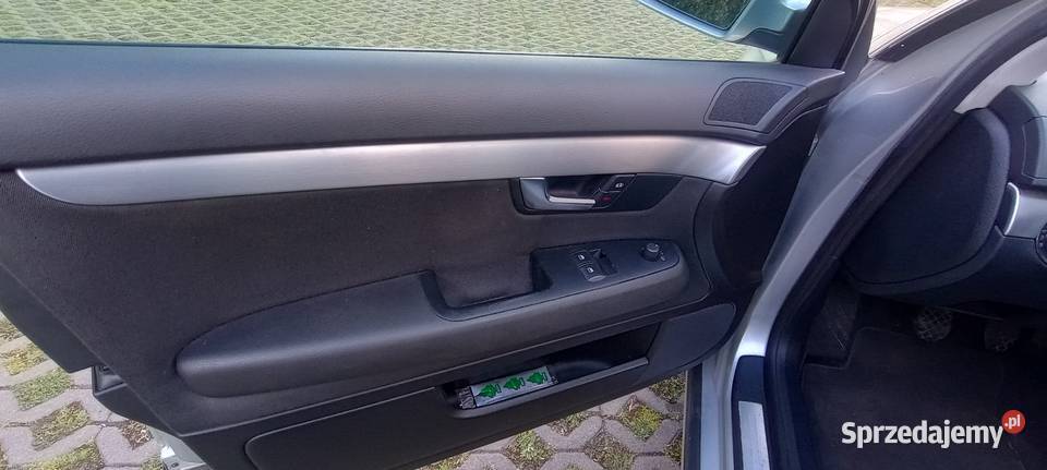 AUDI A4 16 MPI Z NIEMIEC Radom