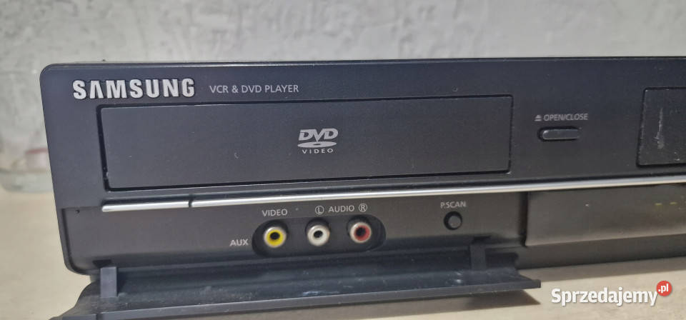 Magnetowid DVD kombo SAMSUNG DVDV6700 DVD V 6700 Międzychód