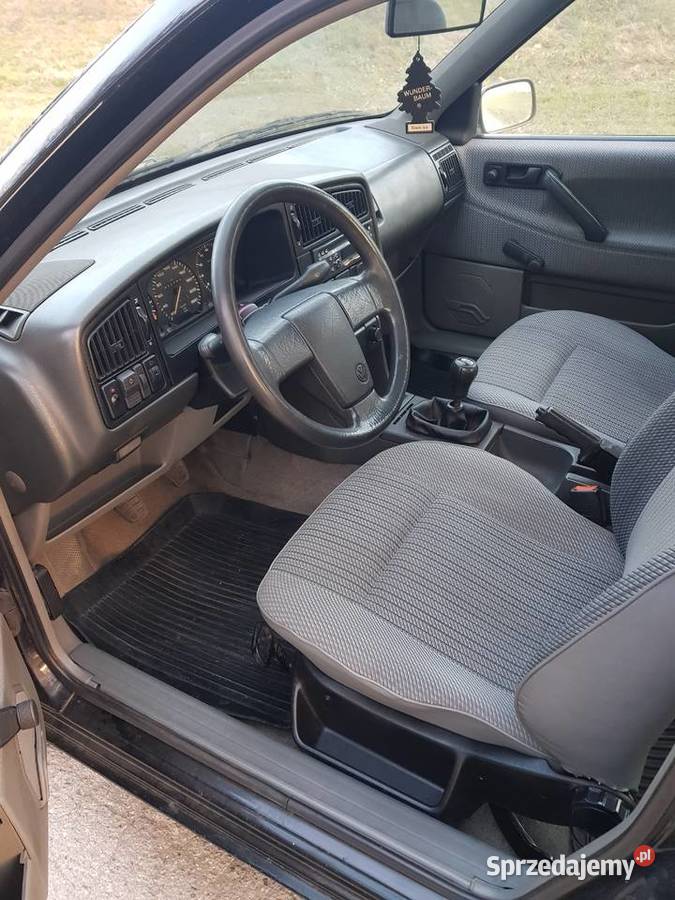 Volkswagen Passat B3 Radymno