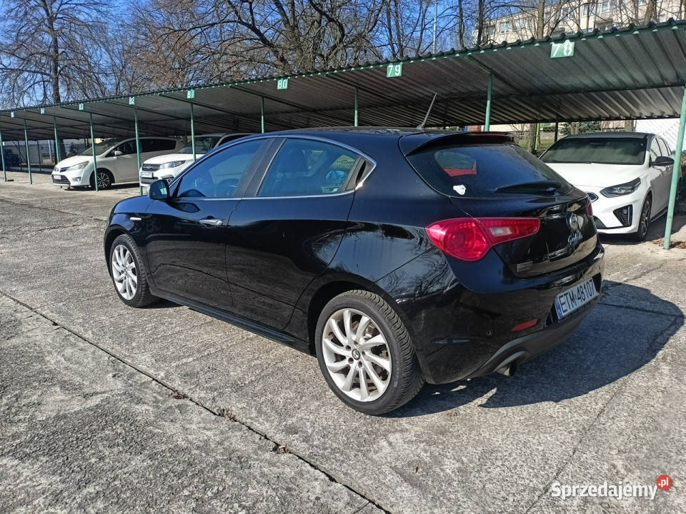 Alfa Romeo Giulietta wersja SPORT 14 120 światła przeciwmgielne łódzkie Tomaszów Mazowiecki
