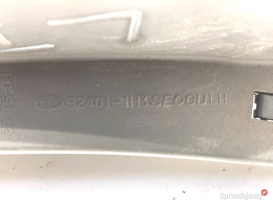 LAMPA LEWY TYŁ KIA CEED 924011H3 Kombi 0712