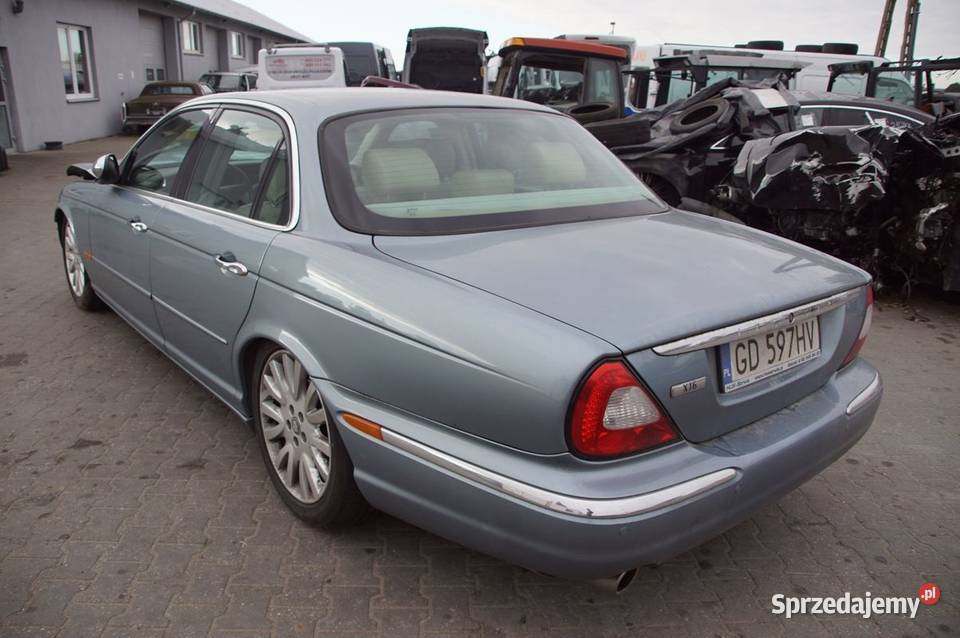 ĆWIARTKA BŁOTNIK LEWY TYŁ JAGUAR XJ osobowe Pozostałe Lipno