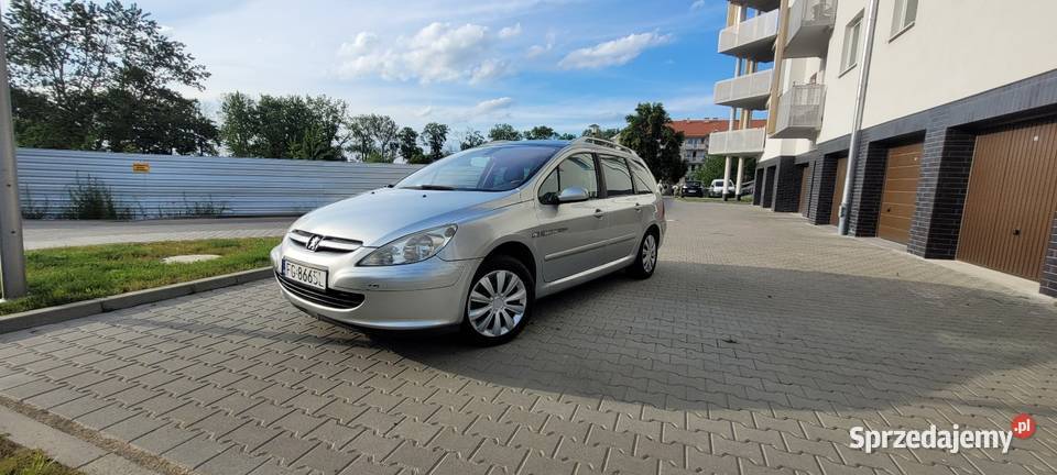 Peugeot 307 SW 16 benzyna hak 7 os panorama lubuskie Gorzów Wielkopolski