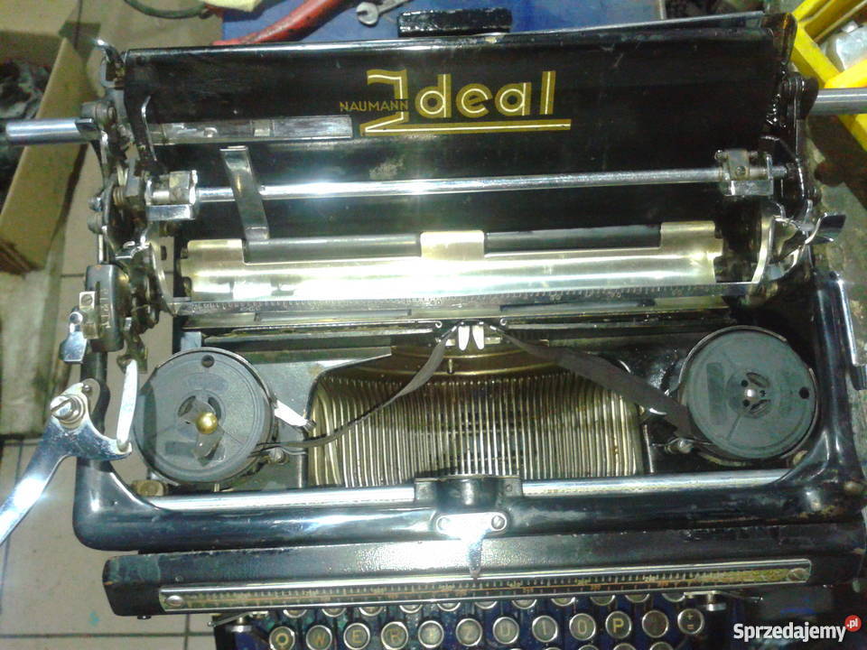 Zabytkowa maszyna do pisania śląskie