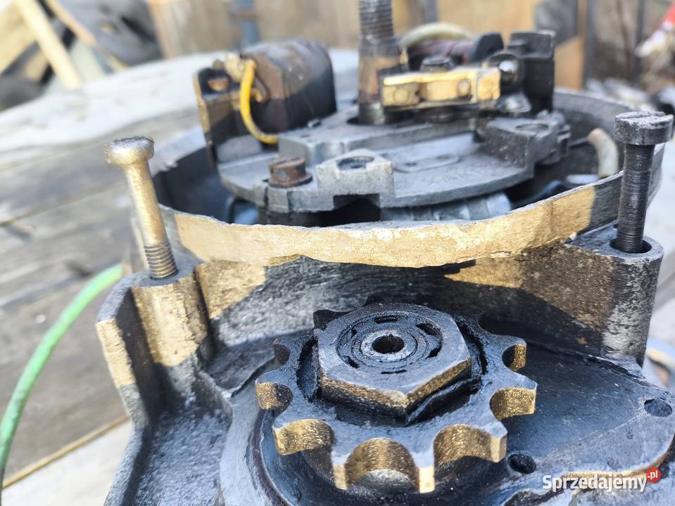 Silnik kartery wał skrzynia biegów wsk 125 Lutoryż