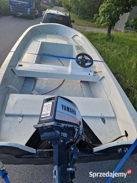 Łódź wędkarska UTTERN 500 z YAMAHA 28 Poznań