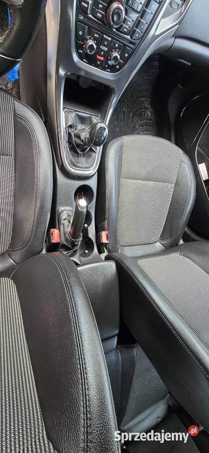 Opel Astra 2012 250km Zwierzyniec
