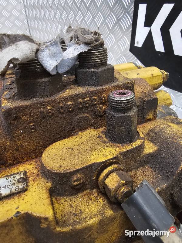 Rozdzielacz hydrauliczny Caterpillar 432D 442D Gdynia