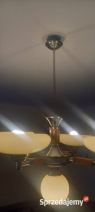 Czteroramienny żyrandol z kloszami w stylu Art łódzkie Skierniewice sprzedam