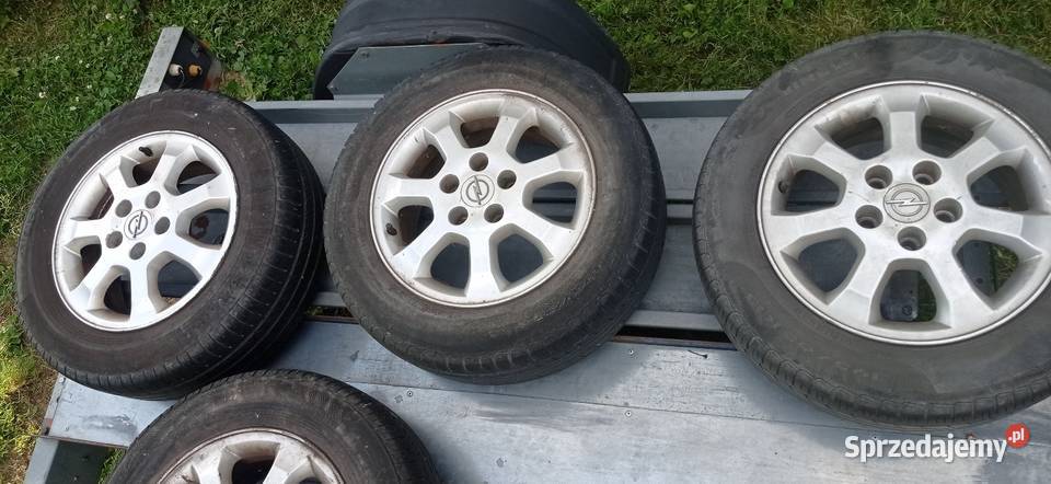 Alufelgi 15 opel Zafira Nowy Targ sprzedam