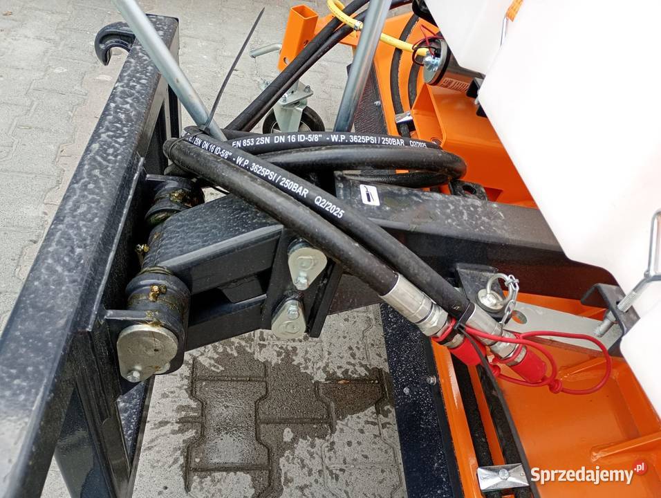 Zamiatarka 23m TALEX szczotka boczna system warmińsko-mazurskie Mrągowo sprzedam