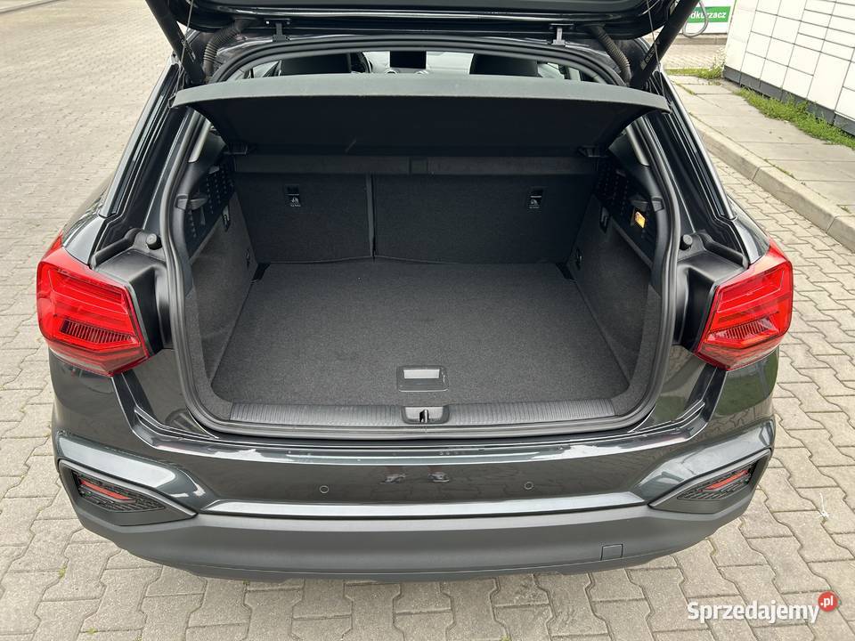 AUDI Q21516V15046 S TronicSALON