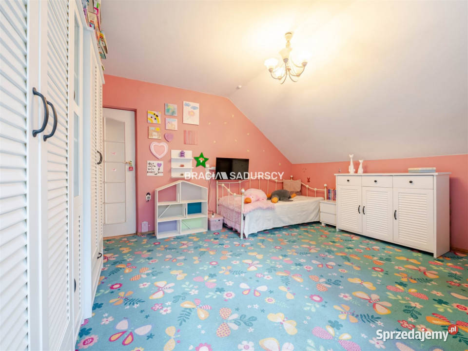 Sprzedam dom wolnostojący 175 metrów Kraków 1485m2 Domy