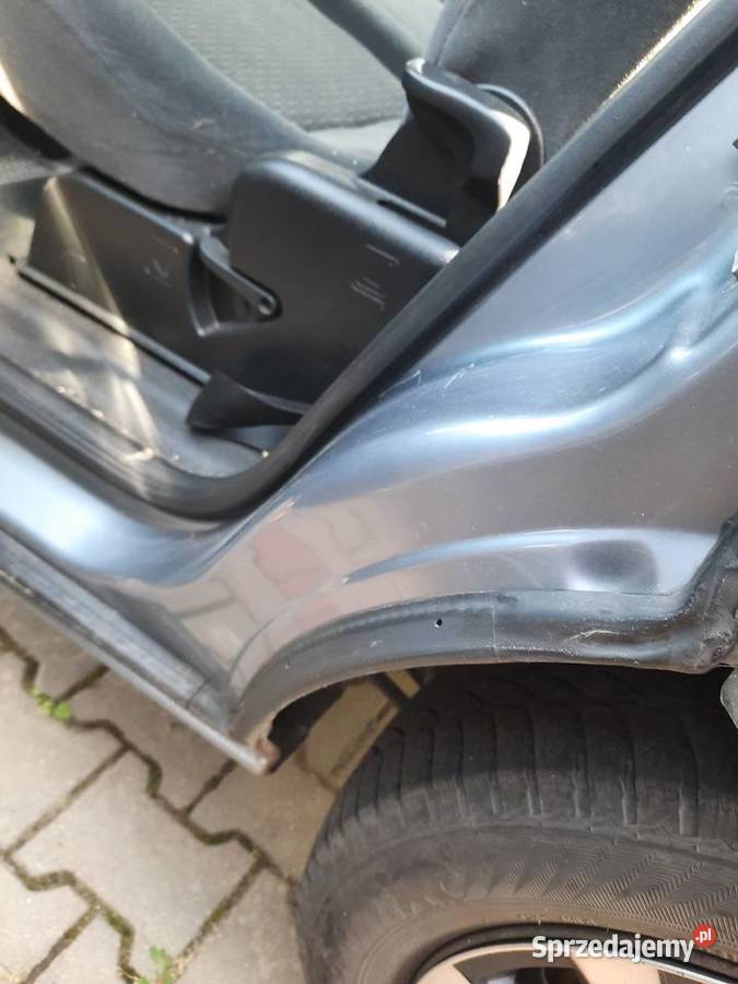 Zafira A 2004r 18 LPG wielkopolskie Ostrów Wielkopolski sprzedam