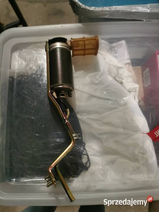 Lexus LS 400 pompa paliwa Wrocław