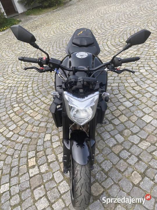Yamaha FZ1 yzf car gsx Hornet ninja h2r Ziębice