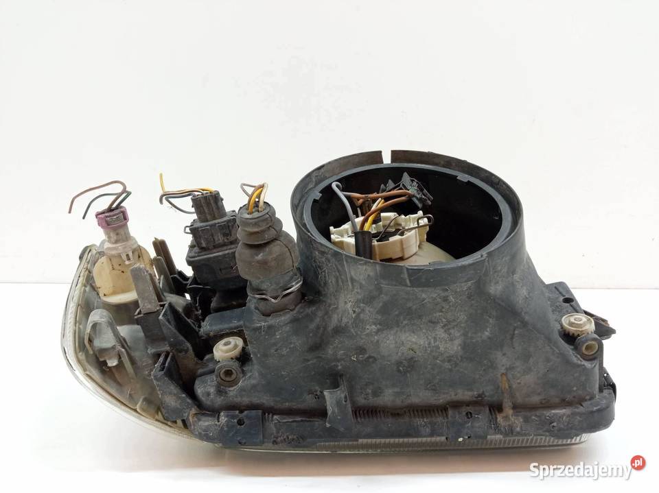 LAMPA PRZÓD PRAWA Audi 80 IV 19911996 B4