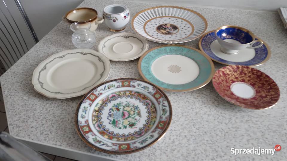 Zestaw porcelany całość Talerze i talerzyki Wyposażenie wnętrz mazowieckie Łacha