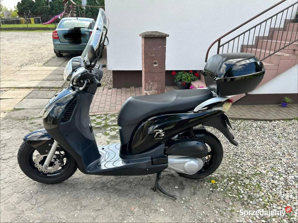 Honda 125i 125 wtrysk zadbany kufer szyba 2 Bobowo