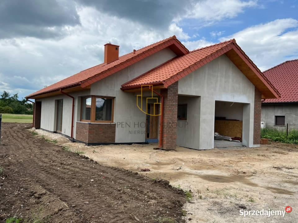 Dom wolnostojącyStan deweloperskigaraż5M Miękinia