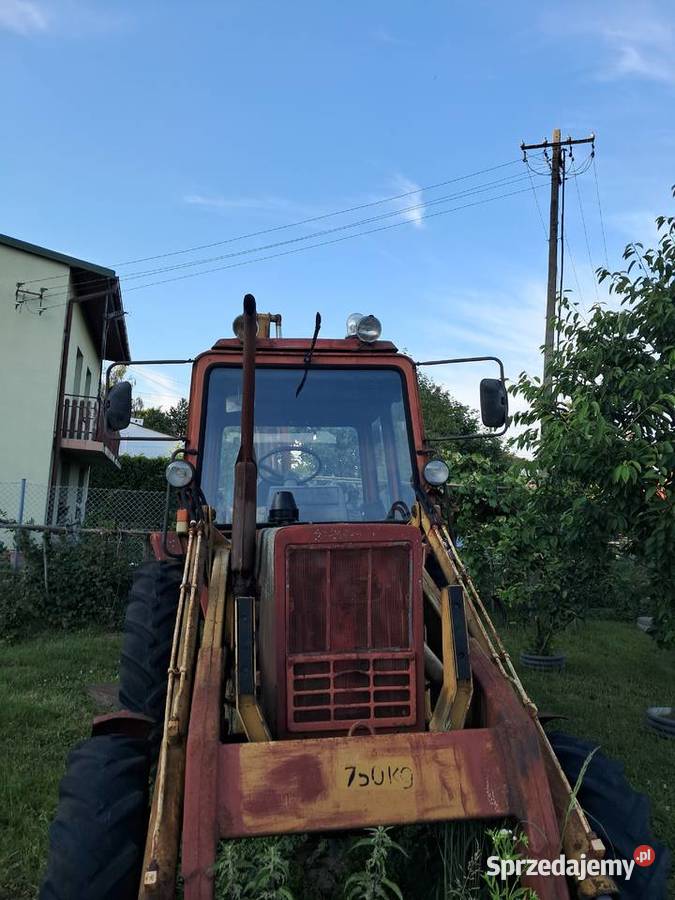 Koparkoładowarka BIAŁORUŚ MTZ EO2621