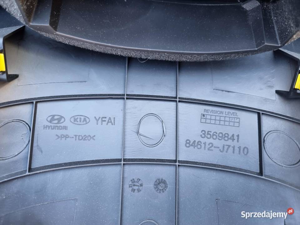 KRATKA NAWIEWU TYŁ TUNELU KIA XCEED 84612J7110
